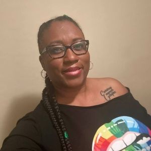 Meet your Posher, Robin